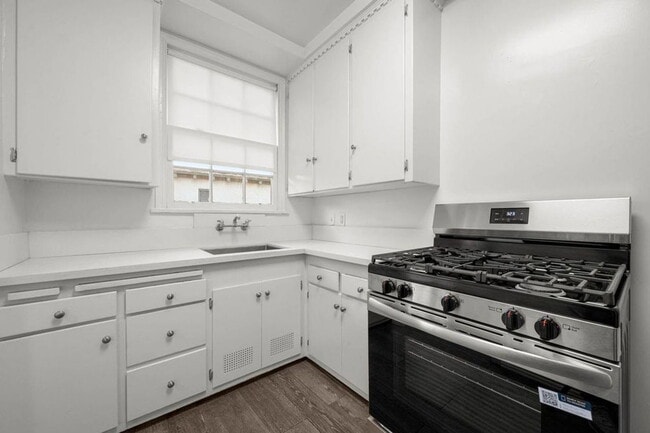 Building Photo - 4195 Leimert Blvd Unit 3/4a