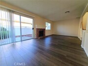 Photo - 25670 Huron St