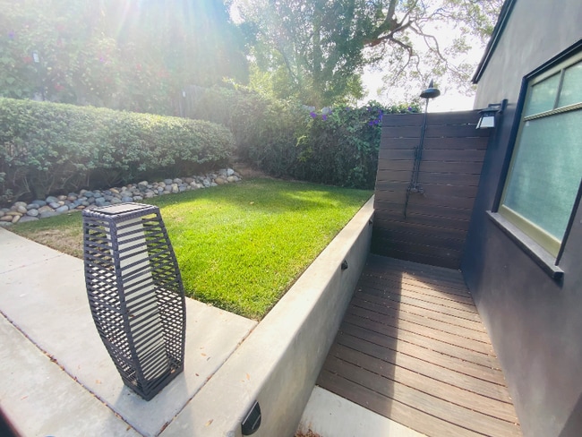 Photo - 3411 Zola St