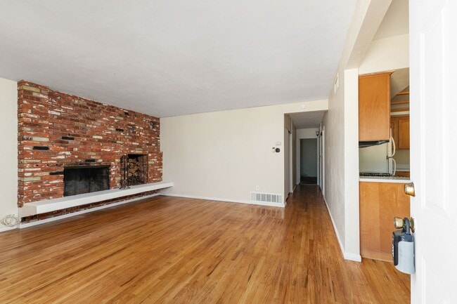 Photo - 1231 Evilo St