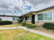 Photo - 400 E Fernfield Dr