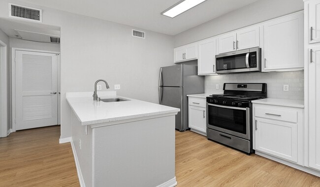 Gather for meals and moments that matter. - Lasselle Place