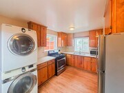 Photo - 574-576 MCINTOSH STREET Unit MCI574