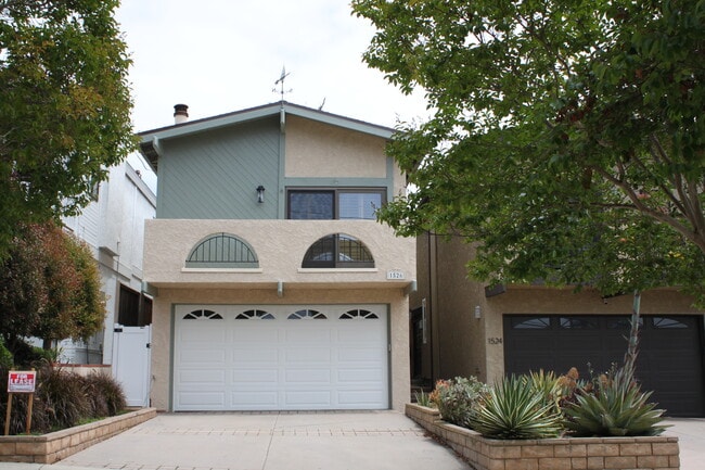 Building Photo - 1526 Herrin St