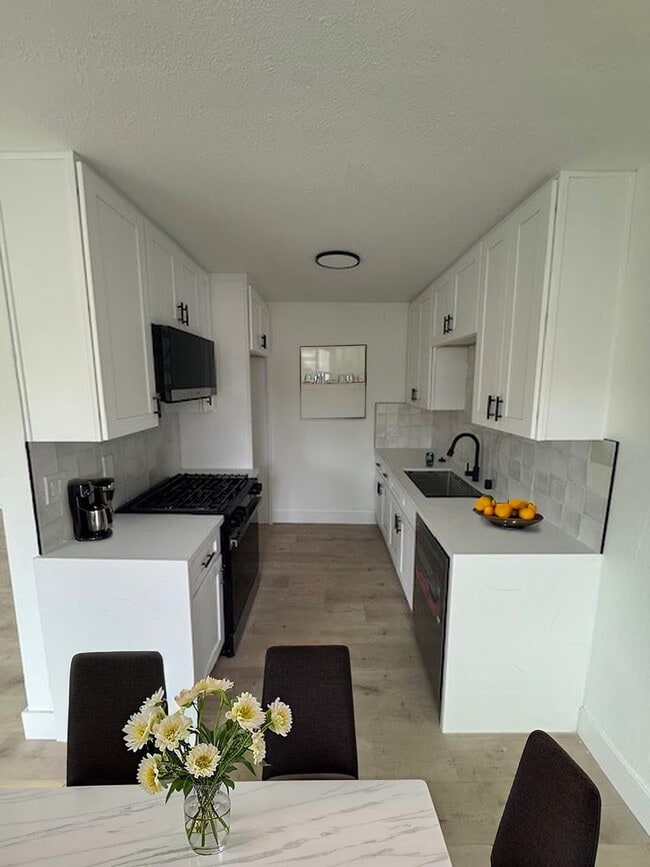 Photo - 1131 N Onondaga Ave Unit 4