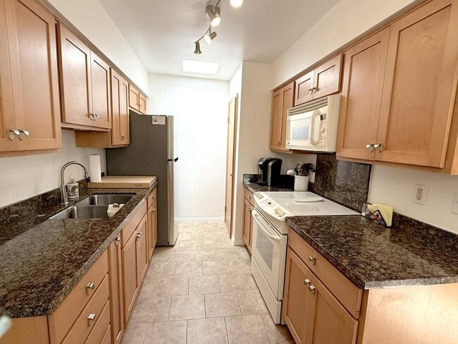 Photo - 29 Dearborn Pl