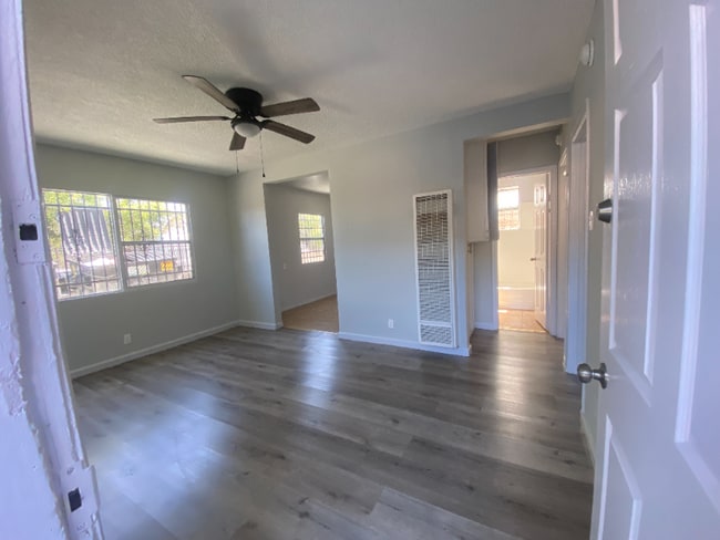 Photo - 1338 57th St Unit 1