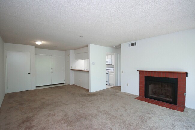 Photo - 355 S Marengo Ave Unit 304