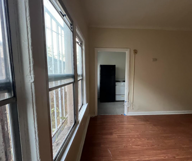 Photo - 936 E 24th St Apartment Unit 202