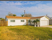 Photo - 1252 Devon Pl House