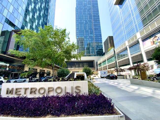 Photo - 889 Francisco St Unit 1105