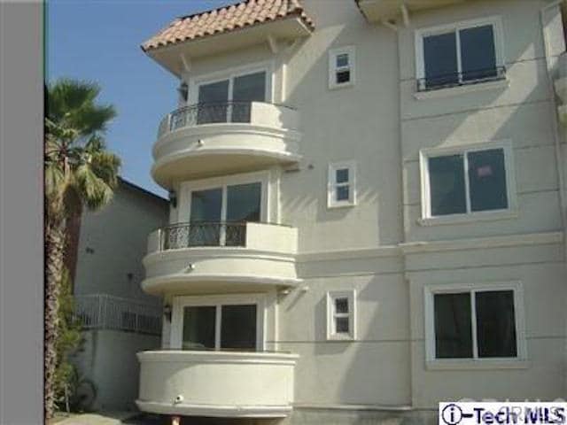 Photo - 600 E Magnolia Blvd Unit 202