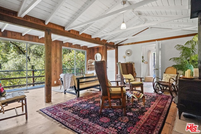 Photo - 764 Old Topanga Canyon Rd