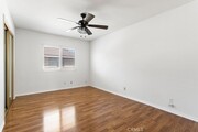 Photo - 431 E Washington Ave Townhome