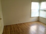 Photo - 609 Kelton Ave Apartments
