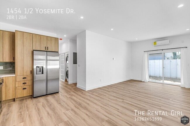 Building Photo - 1454 Yosemite Dr Rental