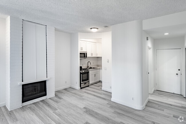 0BR, 1BA - 400 SF - 10905 Ohio Ave