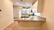 Photo - 904 N Primrose Ln Townhome