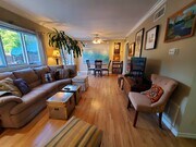 Photo - 15933 Kittridge St