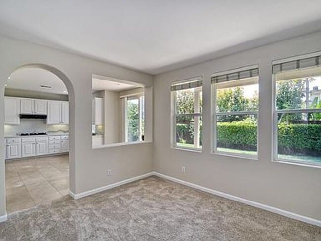 Photo - Stylish Torrey Santa Fe Living – 4 Bed, 2.5 Bath Gem