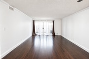 Photo - 20134 Leadwell St
