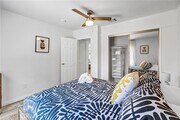 Photo - 422 W Bencamp St