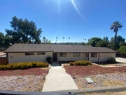 Photo - 2128 Oak Crest Dr House