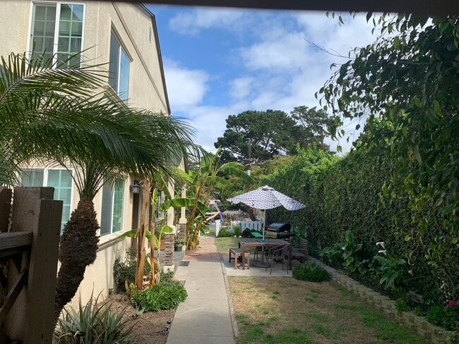 Photo - 3680 Voltaire St Unit 3680 Voltaire