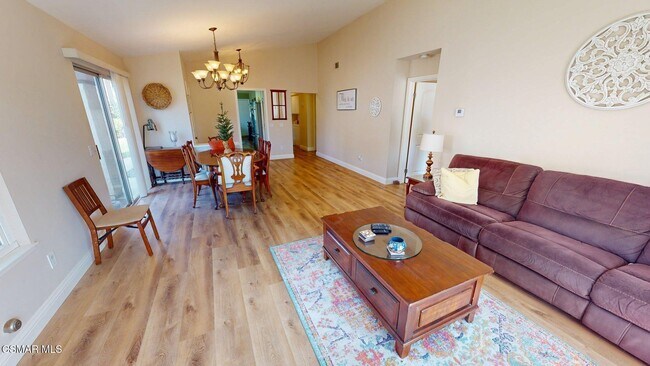 Photo - 14640 Marymount St