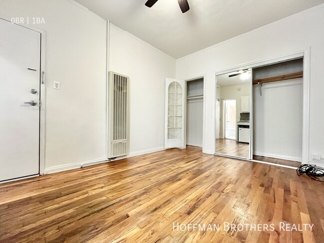 Photo - 836 Sanborn Ave Unit 304