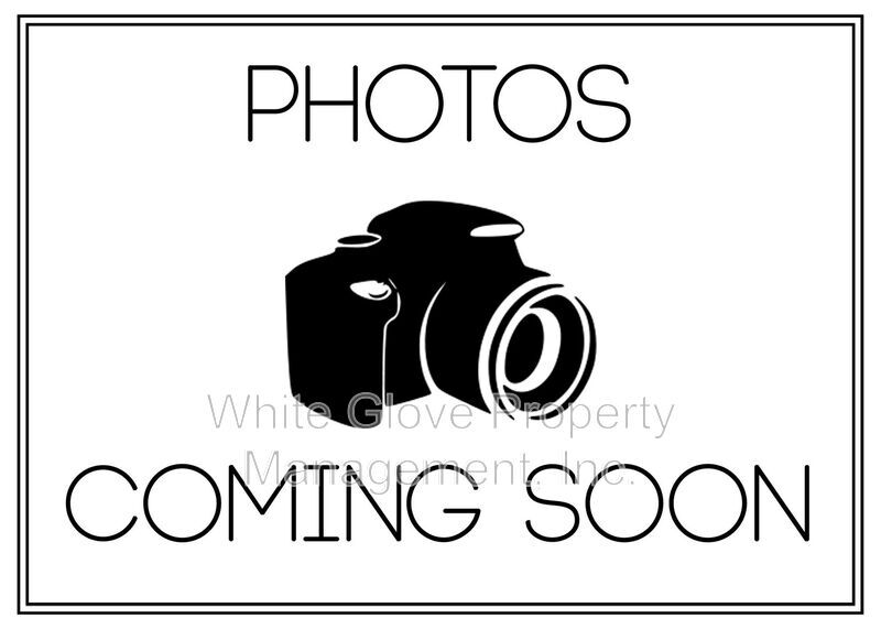 Photo - 1006 E Brookdale Pl