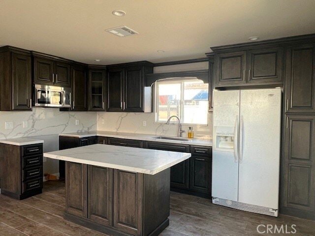Photo - 929 N Illinois Ave