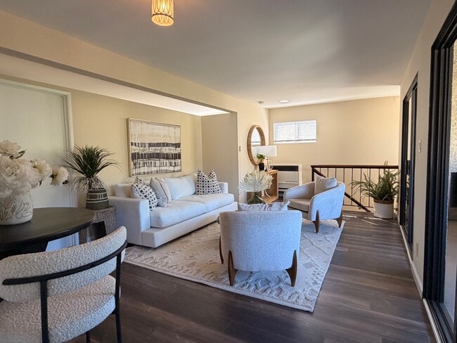 Photo - 1826 Silver Lake Blvd Unit B