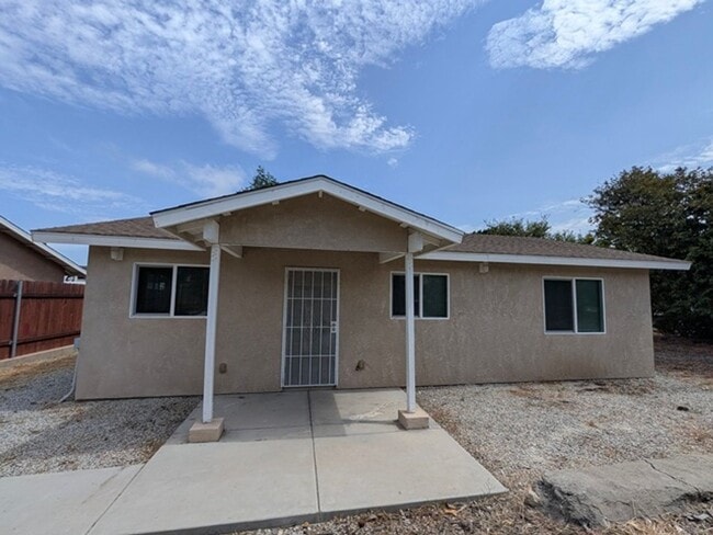 Building Photo - Palm St. - 8302 Unit 8302