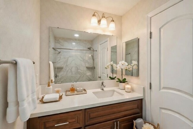 Photo - 6755 Mission Gorge Rd