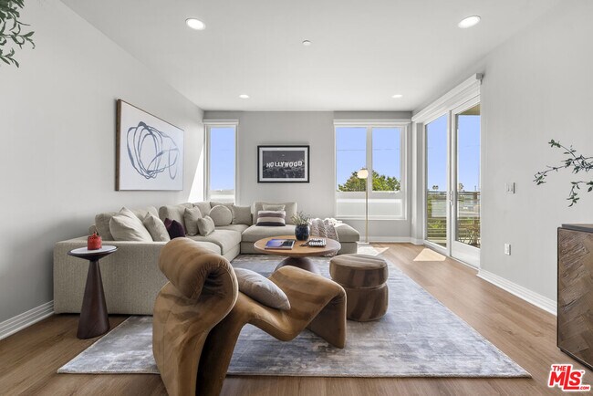 Photo - 7428 Santa Monica Blvd Unit 406