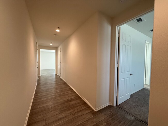 Photo - Palmdale 5 Bedrooms + 3.5 Bathroooms
