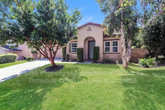 Photo - 30387 Laruns St