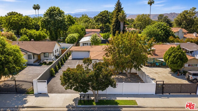 Photo - 6033 Fallbrook Ave