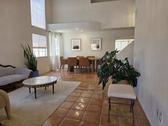 Photo - 398 N Brook Glen Ln