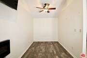 Photo - 17614 Bromley St House