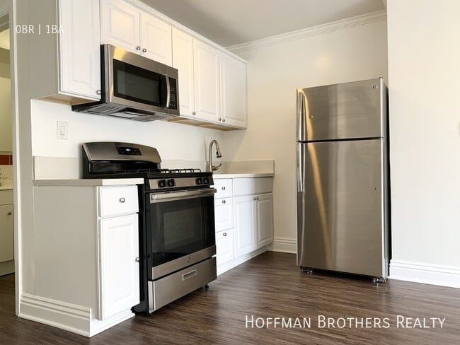 Building Photo - 101 Normandie Ave