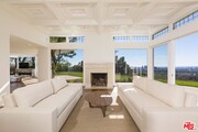 Photo - 1174 N Hillcrest Rd House