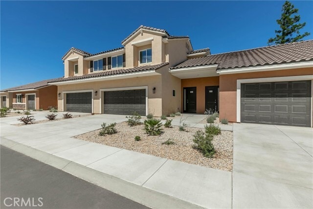 Photo - 16854 Muscatel St