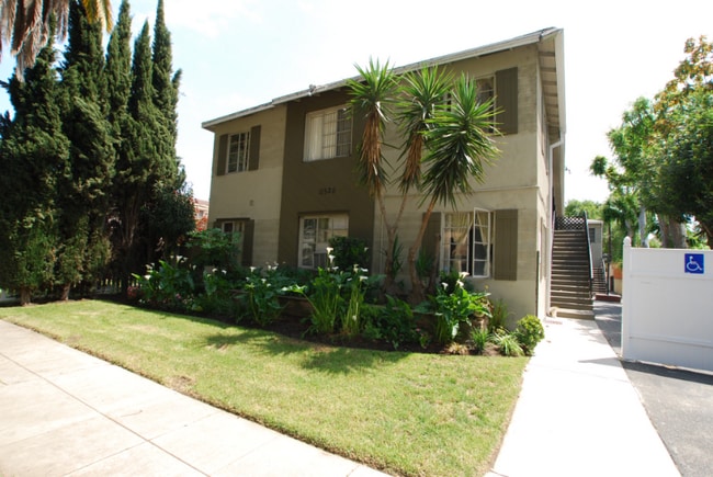 Photo - 11520 Cumpston St Unit 7