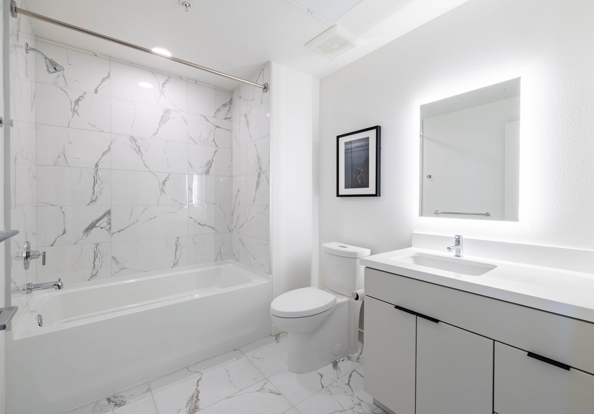 Floor Plan - 1 Bed 1 Bath +Den - 674 sqft