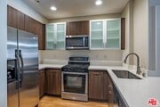 Photo - 1040 Glendon Ave Unit 2185