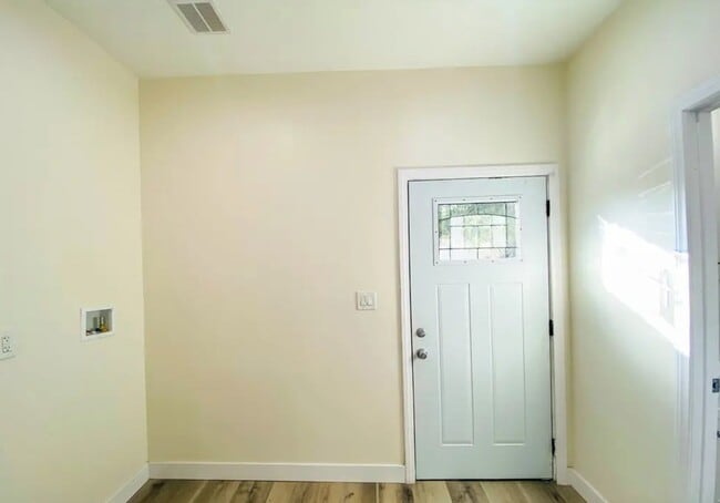Photo - 4033 Adair St