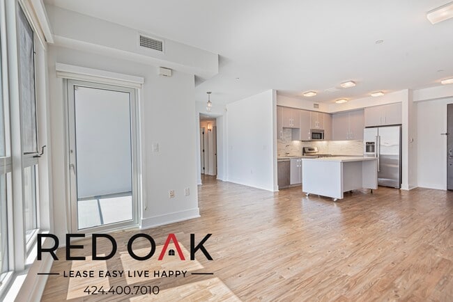 Photo - 1168 S Barrington Ave Apartment Unit 307