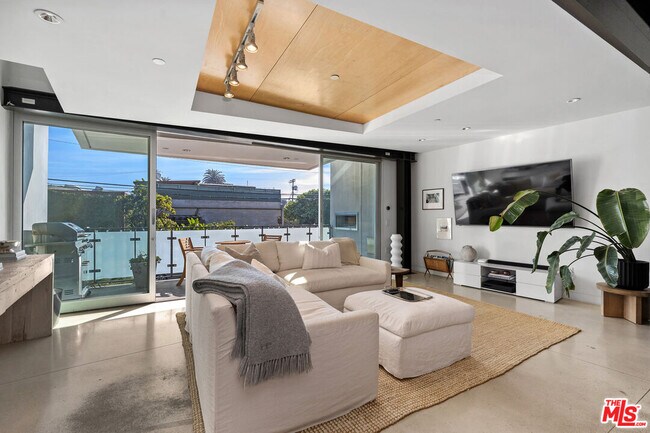 Photo - 351 Sunset Ave Unit 5